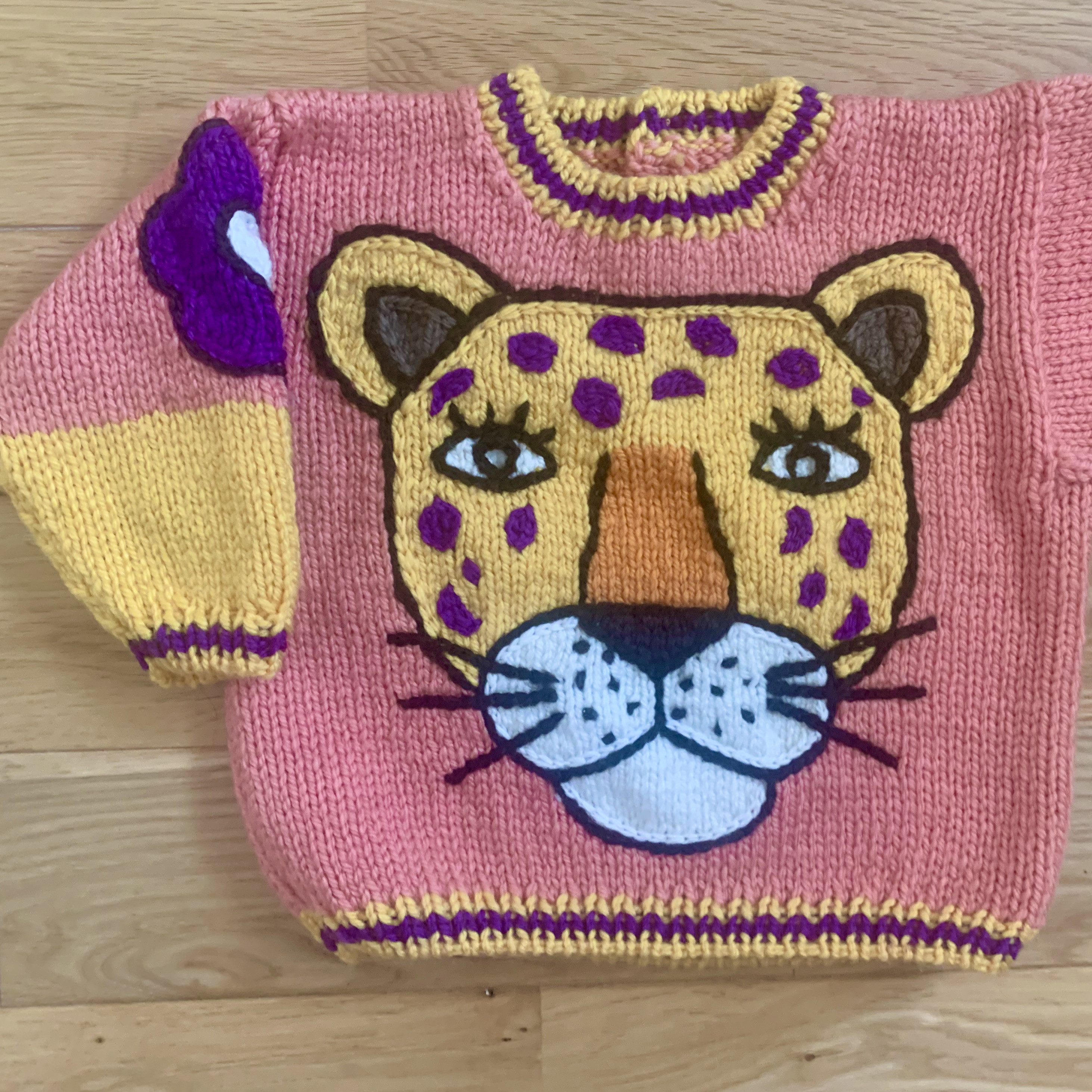 秋冬・ヒョウのちびっこセーター　　90〜100cm