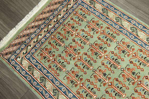 新品　高級ラグ　パキスタン手織り絨毯　アクセントラグ　玄関マット　75x128cm　＃800 3枚目の画像