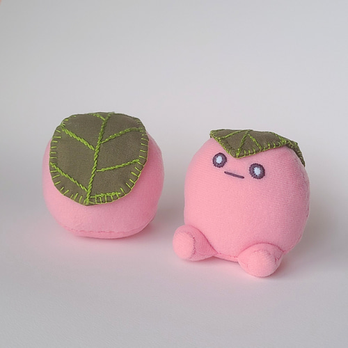 桜もちのぬいぐるみ ぬいぐるみ くろまるファクトリー 通販 14586476