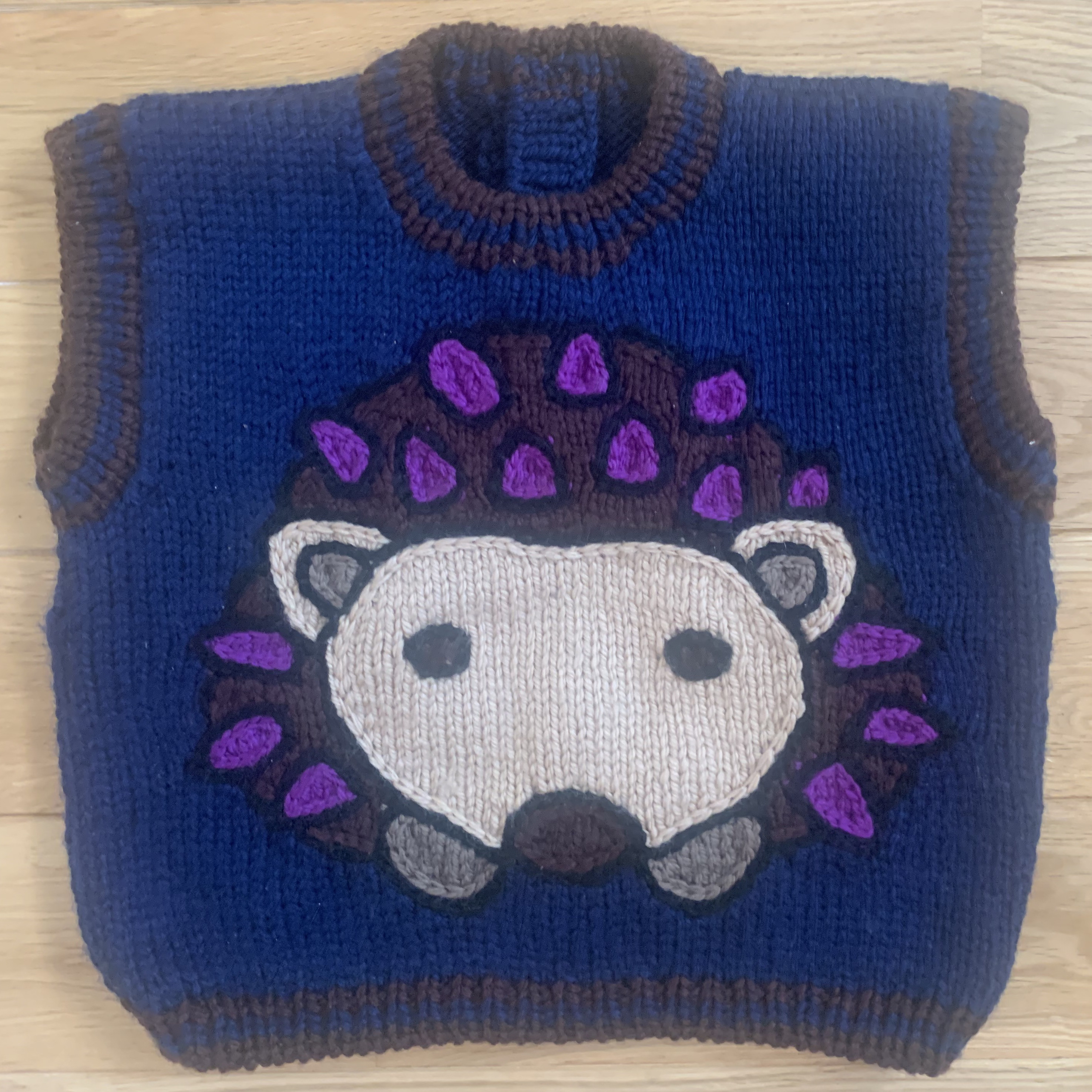 秋冬・はりねずみ のちびっこベスト　95〜105cm