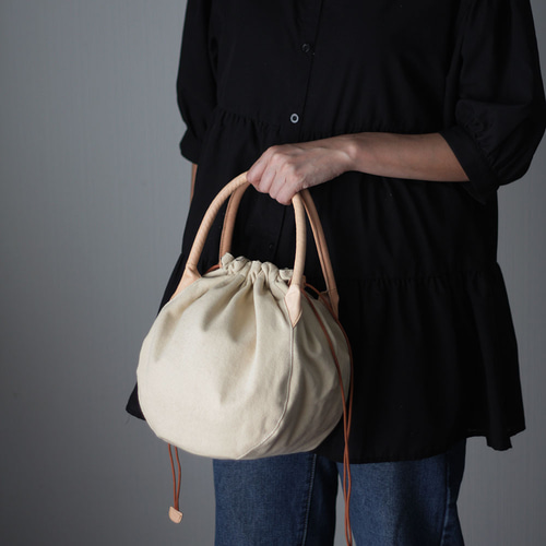 本革×帆布 長財布も入るぽってり巾着バッグ ハンドバッグ レディース