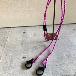 nat*ty マスクコード(パープル)】　パラコード4mm マスクストラップ　マスクチェーン　マスクアイテム 1枚目の画像