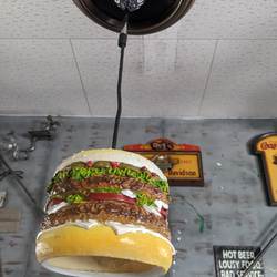 アメリカンダイナー/ バーガーズカフェ シーリングライト/ ハンバーガー ペンダントランプ/ #吊り下げ式ライト #店舗 7枚目の画像