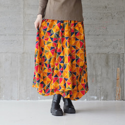 不思議な形にワクワク♪変形バルーンロングスカート（22w-07）マスタード 8枚目の画像