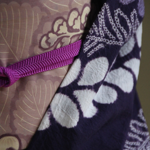 希少✨トールサイズ身幅やや大きめ　新品美品✨有松鳴海絞り浴衣　藤色ぼかし染め 希少‼️トールサイズ身幅大‼️黒白風鈴❣️新品美品‼️黒白有松