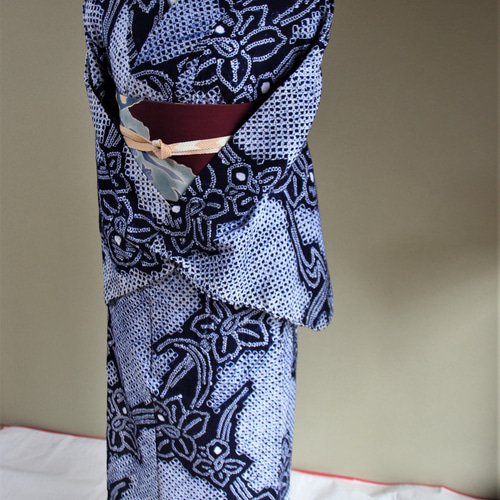 B20 希少✨レア✨トールサイズ✨高級 有松鳴海総絞り 花柄　浴衣 濃紺　藍色 B20 希少✨レア✨トールサイズ✨高級 有松鳴海総絞り 花柄 浴衣