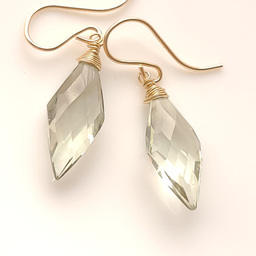 404 14kgf宝石質グリーン＆ピンクアメジストレクタングルチャーム