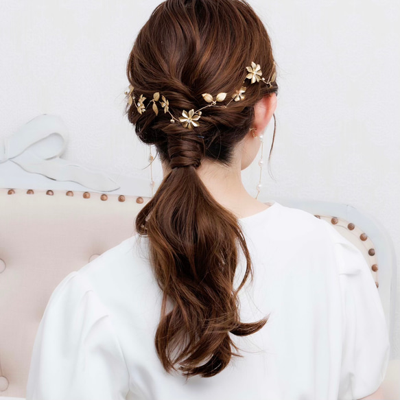 MA126 ウェディング ヘッドドレス　カチューシャ ブライダル ヘアアクセサリー 結婚式 前撮り 卒業式 5枚目の画像