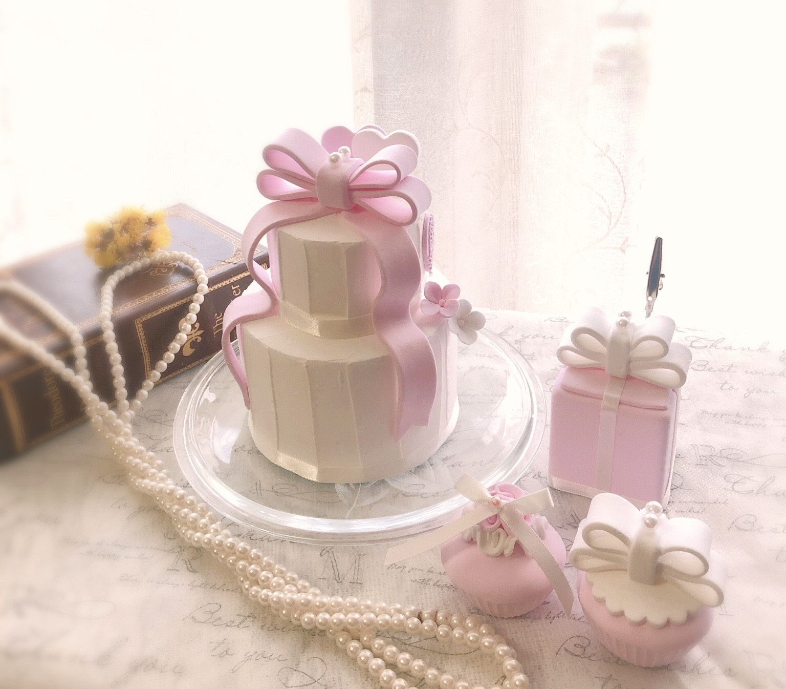 ピンクりぼんのクレイケーキセット