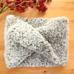 【３日以内に発送！】もふもふ エコファー クロス ネックウォーマー ⛄ グレー ⛄ 2枚目の画像