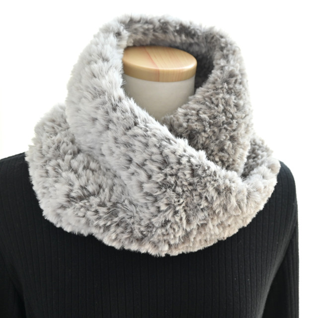 【３日以内に発送！】 もふもふファー クロス ネックウォーマー ⛄ グレー ⛄