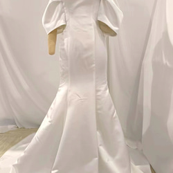 オフショルダー パフスリーブ サテンマーメイドドレス 11枚目の画像