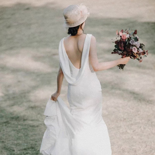 ノースリーブ サテンシンプル マーメイドウエディングドレス ドレス  