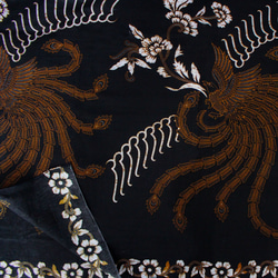 バティック 生地 インドネシア ジャワ更紗 鳳凰と花のモチーフ パターン２ 6枚目の画像