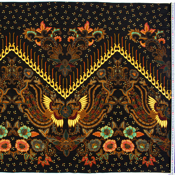 バティック 生地 インドネシア ジャワ更紗 向かい合う鳳凰と花のモチーフ 2枚目の画像