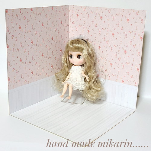 撮影用背景ボード(小花)【ドールハウス】 その他人形 みかりん 撮影用背景ボード(小花)【ドールハウス】 その他人形 みかりん