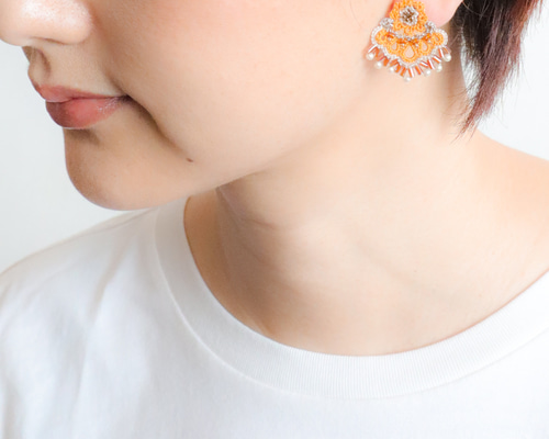 タティングレースのピアス Drops＜ドロップス＞Kinshu