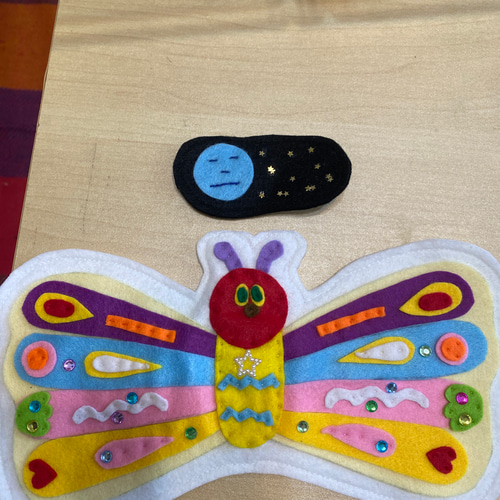 エプロンシアター あおむしさん 生地 ショコラ 通販 14592042｜Creema