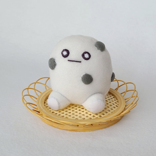 豆大福のぬいぐるみ ぬいぐるみ くろまるファクトリー 通販
