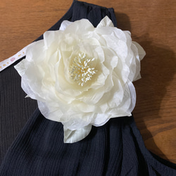 布花　野バラのコサージュ　フォーマル 2枚目の画像