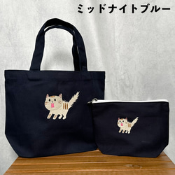 【秋冬穿搭】帆布迷你手提包和迷你收納袋套裝，飾有驚喜貓刺繡和內袋，書包 第5張的照片