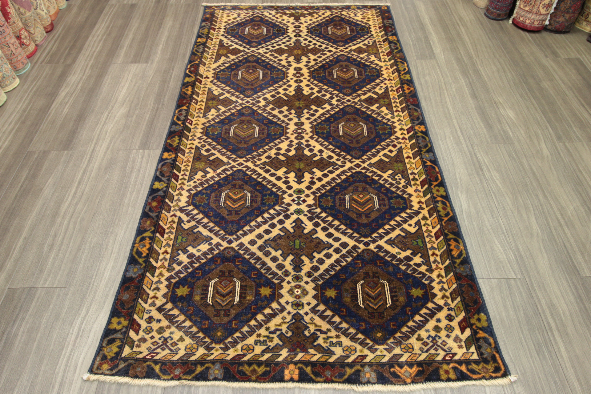 希少品 アフガニスタン・ヘラート・アドラスカン産 アンティーク 絨毯