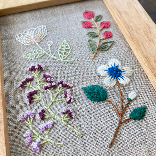 ボタニカル刺繍の刺繍フレーム 刺繡額 インテリア枠 壁掛け