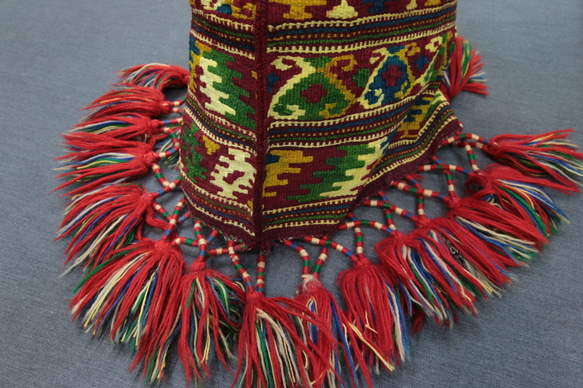ホリジンバッグ　アフガニスタン　トライバルラグ　オールド手織りキリム　46x50cm　＃764 4枚目の画像