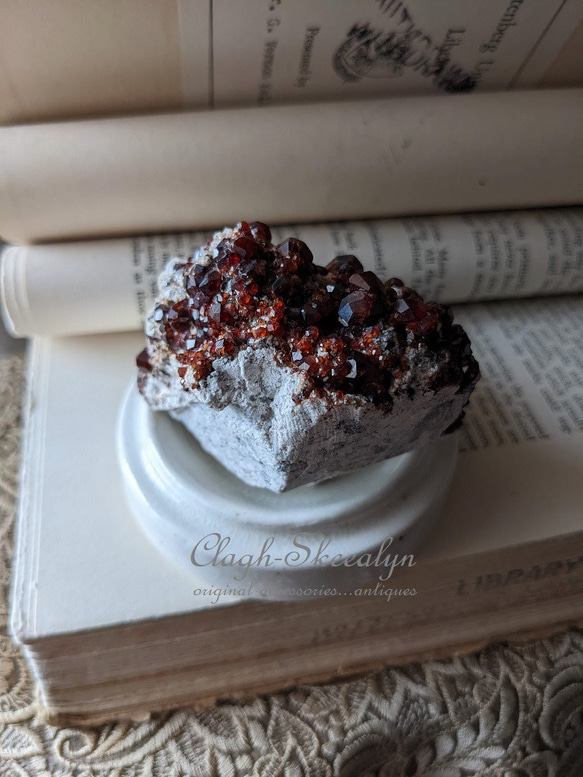 【Spessartine Garnet】１月誕生石｜スペサルティンガーネット｜原石｜中国・福建省産｜157ｇ｜鉱物標本 12枚目の画像