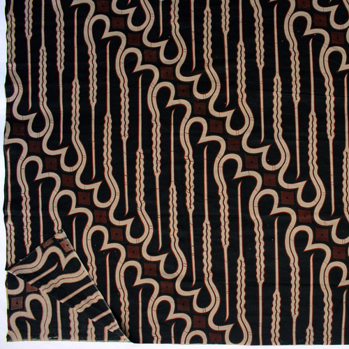 バティック 生地 インドネシア ジャワ更紗 大きなパラン柄のモチーフ