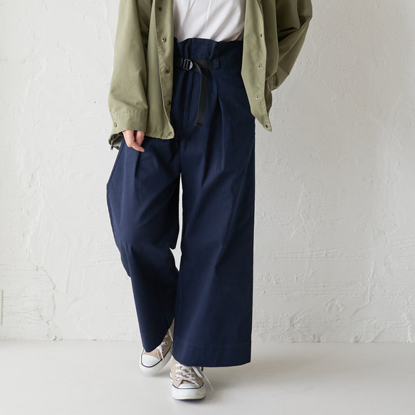 ﾓﾘﾉｶﾞｯｺｳ ウエストベルト付き ワイドベイカーパンツ (ネイビー