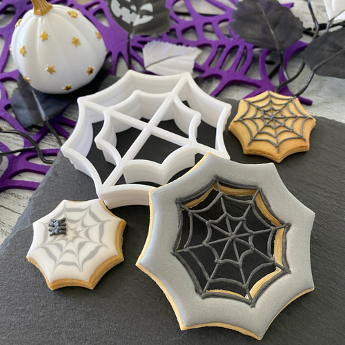 ハロウィンに！蜘蛛の巣のフレーム トゲトゲ八角形 クモの巣 クッキー