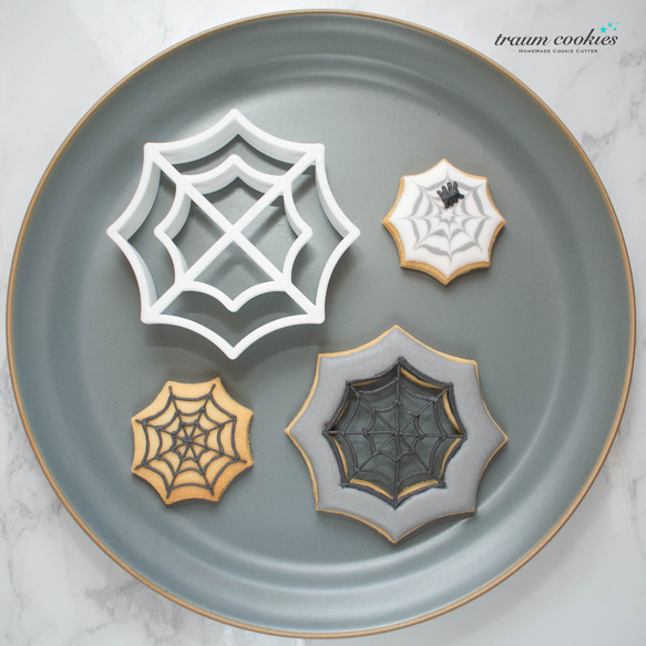 ハロウィンに！蜘蛛の巣のフレーム トゲトゲ八角形 クモの巣 クッキー