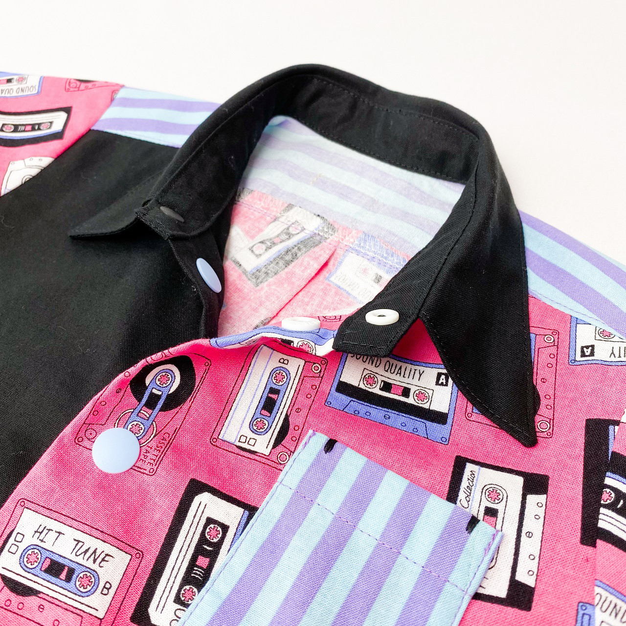 半袖シャツ　カセットテープ（90-100size）