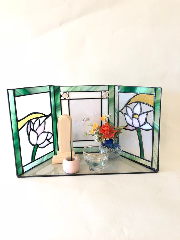 手元供養ステンドグラス仏壇-蓮 