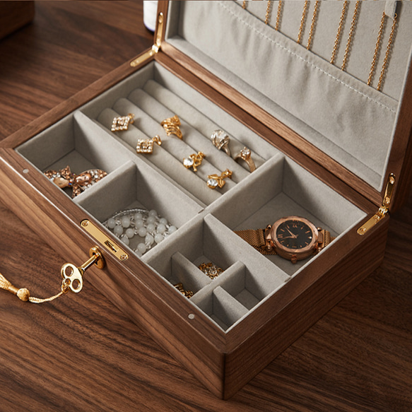 鍵付きのアクセサリーボックス　レディースのプレゼント　木製のジュエリーボックス　耳飾ネックレス指輪など収納ケース 5枚目の画像