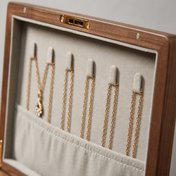 鍵付きのアクセサリーボックス　レディースのプレゼント　木製のジュエリーボックス　耳飾ネックレス指輪など収納ケース 7枚目の画像