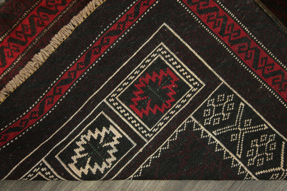 プレイヤーラグ　ミフラブ　オールド手織り絨毯　アフガニスタン　トライバルラグ　部族絨毯　81x113cm　＃986 7枚目の画像
