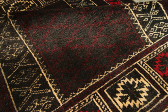 プレイヤーラグ　ミフラブ　オールド手織り絨毯　アフガニスタン　トライバルラグ　部族絨毯　81x113cm　＃986 8枚目の画像