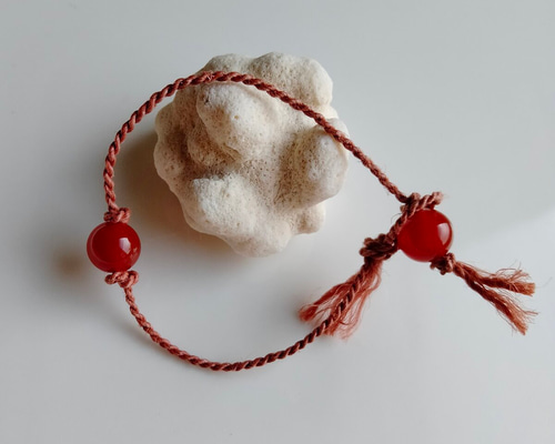 泥染め】精麻＆レッドアゲート野州麻紐ブレスレット◇ベンガラ