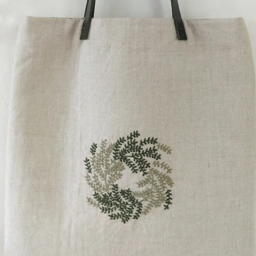 ハンドメイド　刺繍　トートバッグ　リネン Yahoo!オークション - ハンドメイド リネン×手刺繍 トートバッグ