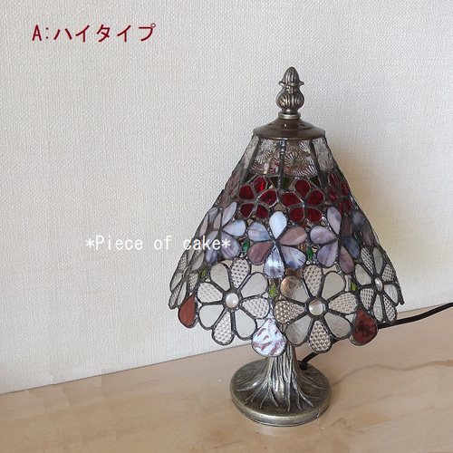 ⭐️点検済⭐️【ヴィンテージ】ステンドグラスランプ傘 花 ローズ カサブランカ ⭐️点検済⭐️【ヴィンテージ】ステンドグラスランプ傘 花