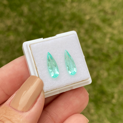 N.0099 貴重な3CT パライバトルマリン・ルース 美しさとその大きさに