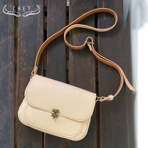 レザーポシェット・レディースショルダーバッグ（ナチュラルベージュ