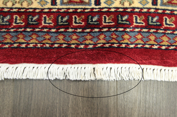 ワケアリ大特価品　カフカーズデザイン パキスタン手織り絨毯　アクセントラグ　137x201cm　＃143 6枚目の画像
