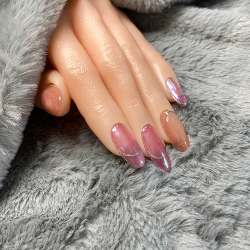 再販☆桃ネイル/マグネットネイル/オータム/ニュアンスネイル