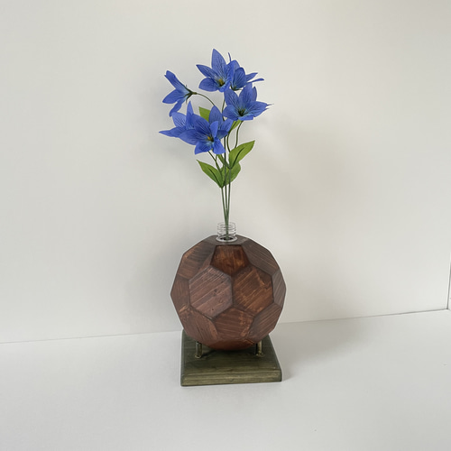 サッカーボールの花瓶