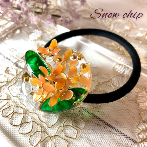 レジンヘアゴム　ピンク　ビジュー　バラ　金箔　豪華　バイカラー レジンヘアゴム ピンク ビジュー バラ 金箔 豪華 バイカラー レジン