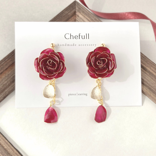 ワインレッドの薔薇』 ピアス イヤリング ノンホールピアス お呼ばれ