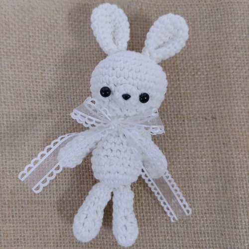【最終価格】ハンドメイド　作家さん　ぬいぐるみ　あみぐるみ　うさぎ 編みぐるみ うさぎ 贈り物 あみぐるみ みー 通販 18916937｜Creema